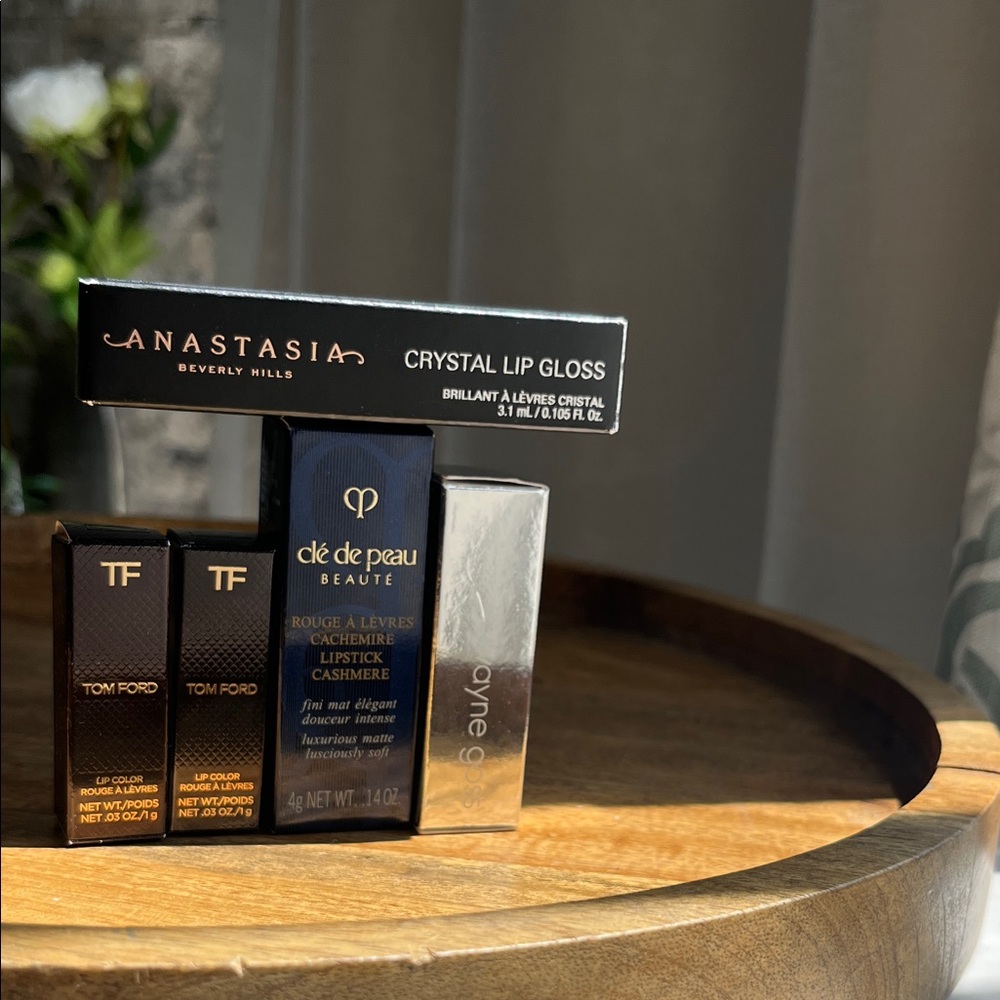 Clé de Peau TOM FORD LIPSTICK BUNDLE + MORE!